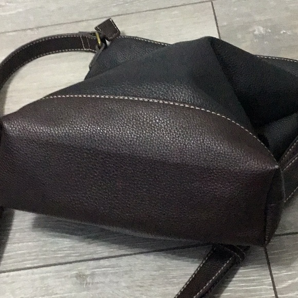 CHALA Dragonfly Vegan Leather Adjustable Crossbody Bag - Picture 8 of 9